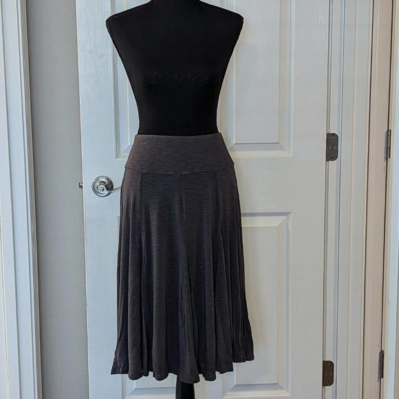Coldwater Creek Gray Knit Flare‎ Pull On Flowy Skirt - Picture 1 of 6
